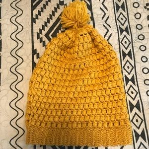 Oversized Crochet Beanie W/ PomPom
